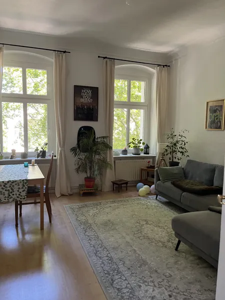 Zum 01.10 wunderschöne Altbau Wohnung im Norden von Pankow — photo 1